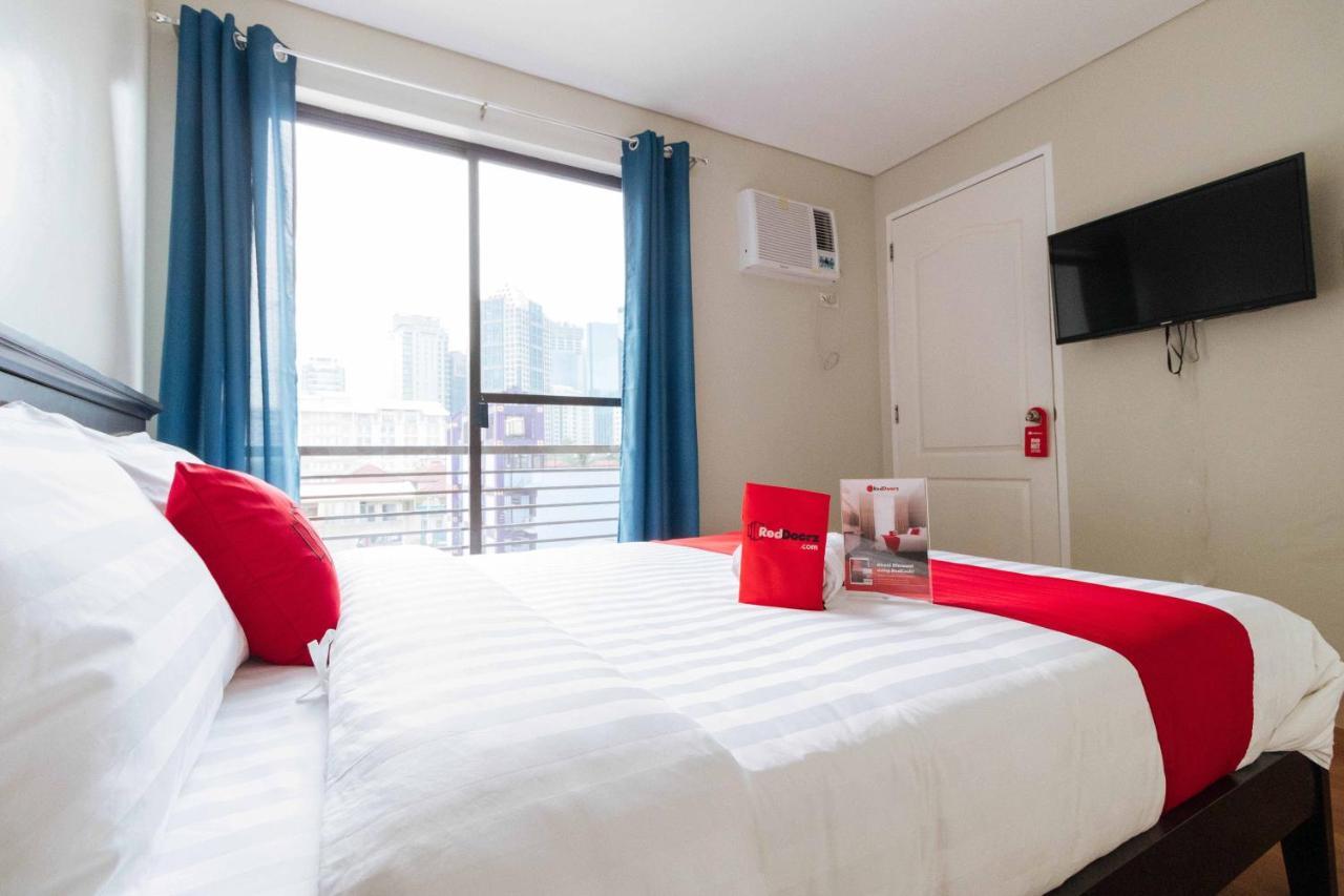 Reddoorz Plus Near Capitol Commons Pasig City Экстерьер фото