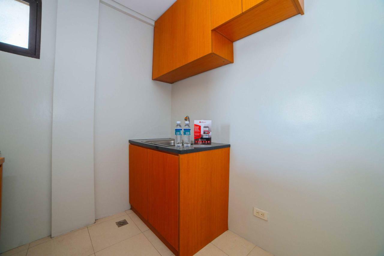 Reddoorz Plus Near Capitol Commons Pasig City Экстерьер фото