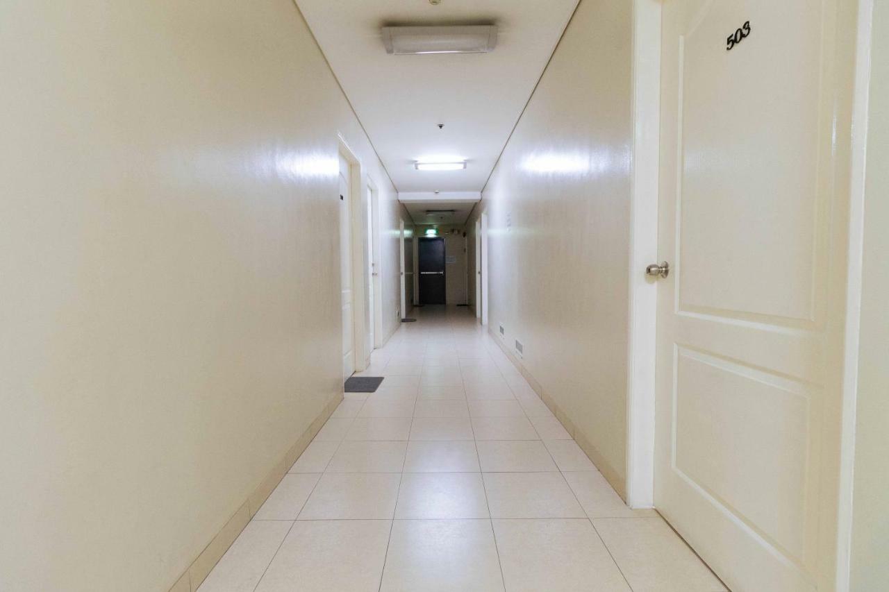 Reddoorz Plus Near Capitol Commons Pasig City Экстерьер фото